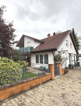 Dreifamilienhaus für die große Familie oder den Kapitalanleger - Donzdorf
