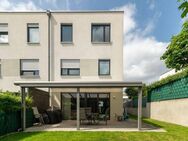 Exklusives Reiheneckhaus in moderner Architektur - stilvoll, effizient, familienfreundlich - Wiesloch