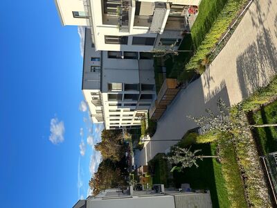 Wohnen in Altglienicke! Kompakte 2-Zimmer-Wohnung mit Loggia-Balkon