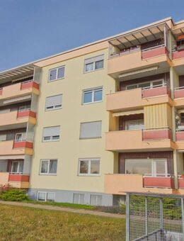 Charmante Erdgeschosswohnung mit Balkon, TG-Stellplatz und direktem Zugang ins Grüne - Villingen-Schwenningen