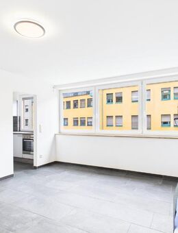 Jetzt investieren - Erstbezug nach umfassender Sanierung mit kostenfreier Erstvermietung! - Nürnberg