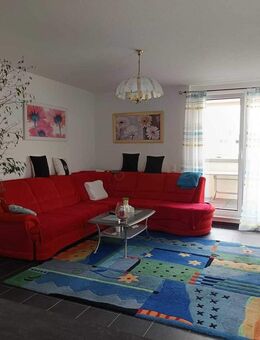 WIE NEU! Exklusive 4-Zimmer-Wohnung mit zwei Bädern, Einbauküche und großem Balkon - Ludwigshafen (Rhein)