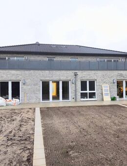 " PROVISIONSFREI" 3 von 5 Wohnungen bereits verkauft Bürgervilla OS Eversburg KFW Klimafreundl. Neubau Penthouse 107 m² - Osnabrück