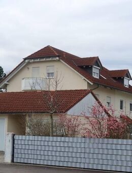 Doppelhaushälfte mit Garage in ruhiger, familienfreundlichen Wohnlage. - München
