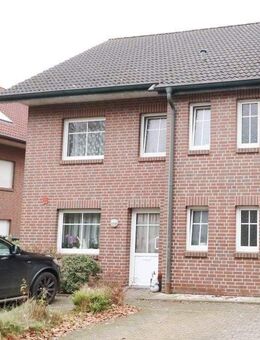 Familiengerechtes, schönes Reihenendhaus mit Terrasse und Garten - Cloppenburg