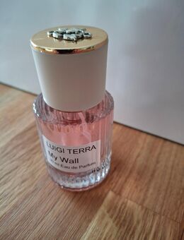 Eau de Parfum LUIGI TERRA 30 ml "My Wall" aus Restposten günstig abzugeben ! - Dortmund