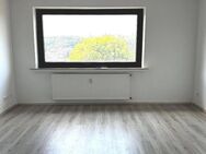 Wohnen kann so schön sein...Zwei geräumige Zimmer erwarten Sie! - Wuppertal