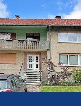 Sichere Kapitalanlage in guter Lage von Nettelstedt! Zuzüglich Bauland von 3.100qm! - Lübbecke