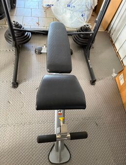 Squatrack, Hantelbank, Gewichteständer, 137KG Gewichte - Langen (Hessen)