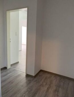 Renovierte 2-Zimmer-Wohnung mit Blick ins Grüne! - Arnsberg