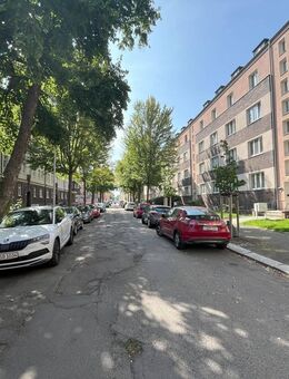 Tolle 3-Zimmer-Wohnung in guter Lage mit Einbauküche - Zwickau