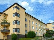 Sanierte 4-Raum-Wohnung mit Badewanne und Balkon in Gera-Ost - Gera