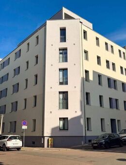 Wohnung mit Fußbodenheizung, Wanne und Dusche, Parkett uvm.! - Halle (Saale)