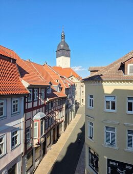 Ein Altbau, wie er im Buche steht - schöne 4-Raum-Wohnung mit Erker - Bad Langensalza