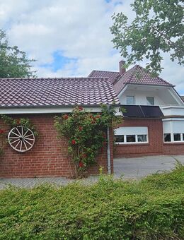 Zeitloses solides Einfamilienhaus in einem herrlich ruhigen Wohnumfeld und sonnigem Garten in Schwarzenbek - Schwarzenbek