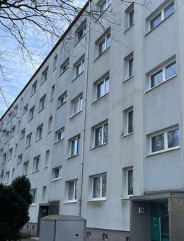 frisch vollsanierte 3-Raum-Wohnung im 4. OG - Schwerin