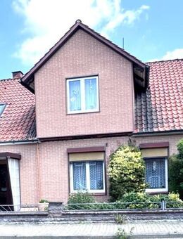 Attraktives 4-Familienhaus mit großzügigem Grundstück und direktem Ilmenauzugang - Investitionsmöglichkeit in Top-Lage - Bienenbüttel