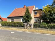 provisionsfrei Einfamilienhaus mit ansprechenden Nebengebäuden am Stadtrand von Beeskow - Beeskow