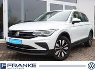 VW Tiguan, 1.5 TSI Move, Jahr 2023 - Freiberg