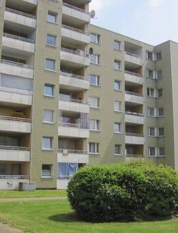 Greifen Sie zu: Sanierte 4-Zimmer-Wohnung im Herzen von Bonn-Tannenbusch - Bonn