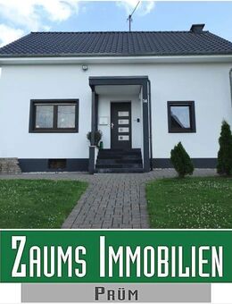 Einfamilienhaus in ruhig gelegener Seitenstraße mit Garage neuem Schuppen, Weitsicht und Terrasse - Roth (Prüm)