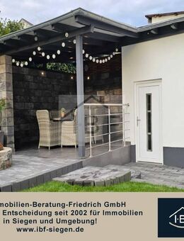 Moderne ETW im 2. OG zzgl. ca. 68,50 m² ausgebauter Fläche im DG in Netphen-Salchendorf - Netphen