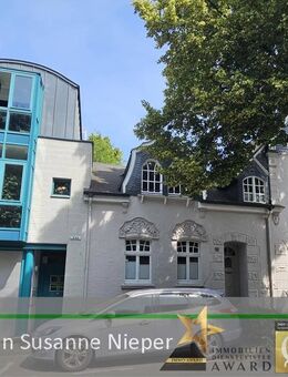 Moderne Architektur trifft auf charmante Baukunst – Häuserensemble aus 2 Einfamilienhäuser, Einliegerwohnung + Fabrikgebäude - Solingen (Klingenstadt)
