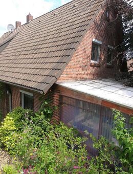 Doppelhaushälfte mit Carport in ruhiger Lage von Zetel - Zetel