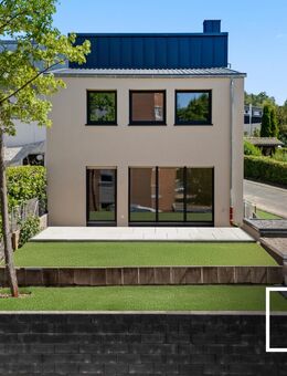 Hochwertig kernsaniert! Energieeffizientes KFW55-Einfamilienhaus in Split-Level-Bauweise - Memmelsdorf