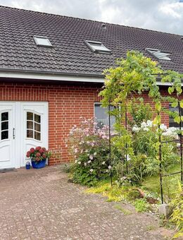 Zwei Zuhause, ein Gedanke – gepflegte Doppelhaushälften mit großem Garten in Ostseenähe! - Osterby (Landkreis Rendsburg-Eckernförde)