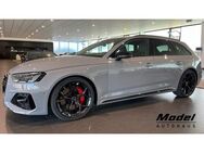 Audi RS4, | competition plus | Schalensitze |, Jahr 2023 - Blaufelden