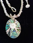 Perlmuttkette mit Muschel in 90419