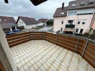 Renovieren und Einziehen - Geräumige 3-Zimmer-Wohnung mit Balkon und Stellplatz in Ettenheim, Stadtrandlage - Ettenheim