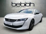 Peugeot 508, 1.6 225 SW GT Pack FLA ParkAss, Jahr 2021 - Herrenberg