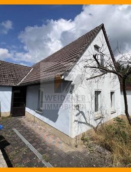 Charmantes Wohnhaus mit Nebengebäude in idyllischer Lage - 07629 Schleifreisen - Schleifreisen