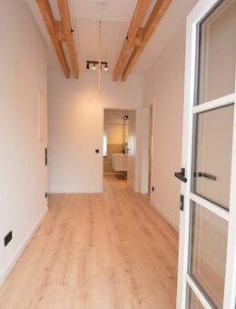 Exklusive 3-Zimmer-Wohnung - großer Balkon - EBK mit Kochinsel - Raumhöhe 2,90 Meter - Erstbezug - Pfarrkirchen