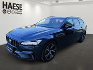 Volvo V90, Plus Dark Plug-In Hybrid AWD T6 EU6d El Panodach, Jahr 2023 - Wiesbaden Kastel