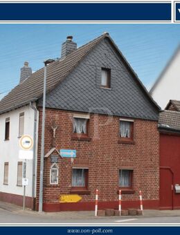 Bauernhaus mit Innenhof und Anbauten in zentraler Lage von Weilerswist - Weilerswist