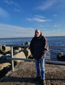 Suche liebevolle Frau in 24103