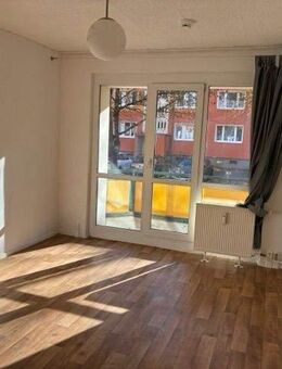 @ Direkt am Campus: Eure 3-Zimmer-Wohlfühlwohnung mit Balkon @ - Bernburg (Saale)