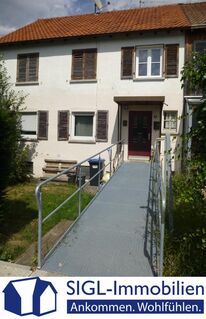 2-Familienhaus in guter Lage von Erbach