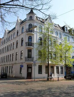 großzügige Dachgeschoßwohnung - Bremerhaven