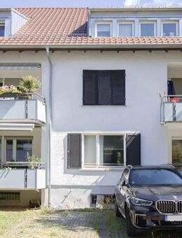 Wohnen in Kaltental: Ruhige 3-Zimmer-Wohnung mit Balkon in kleiner Einheit - Stuttgart