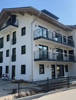 Top-Neubauprojekt: Super-2 Zi. Luxuswohnung im Dachgeschoss mit Balkon und TG. Provisionsfrei! - Bad Reichenhall