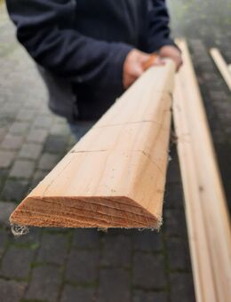 Holz Eckleisten, 28 lfd.-Meter, trapezförmig - Biebergemünd