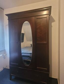 Kleiderschrank Dielenschrank Antik Jugendstil Garderobe Mahagoni UPE 1.750,00€ - Bonn