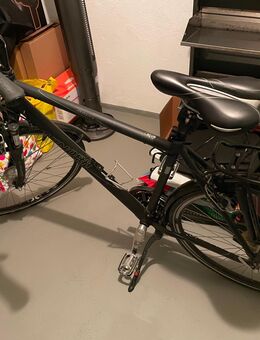 Verschiedene Fahrräder zu verkaufen - Grafenrheinfeld