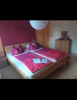 Schlafzimmer - Uettingen