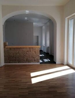 3-Zimmer-Mietwohnung mit Balkon, Einbauküche & Fahrstuhl - Meißen Altstadt - MW2d/01/02 - Meißen