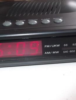Gebrauchte Radio Wecker, in guten zustand - Herbstein